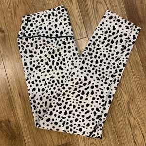 Balance athletics snow leopard leggings